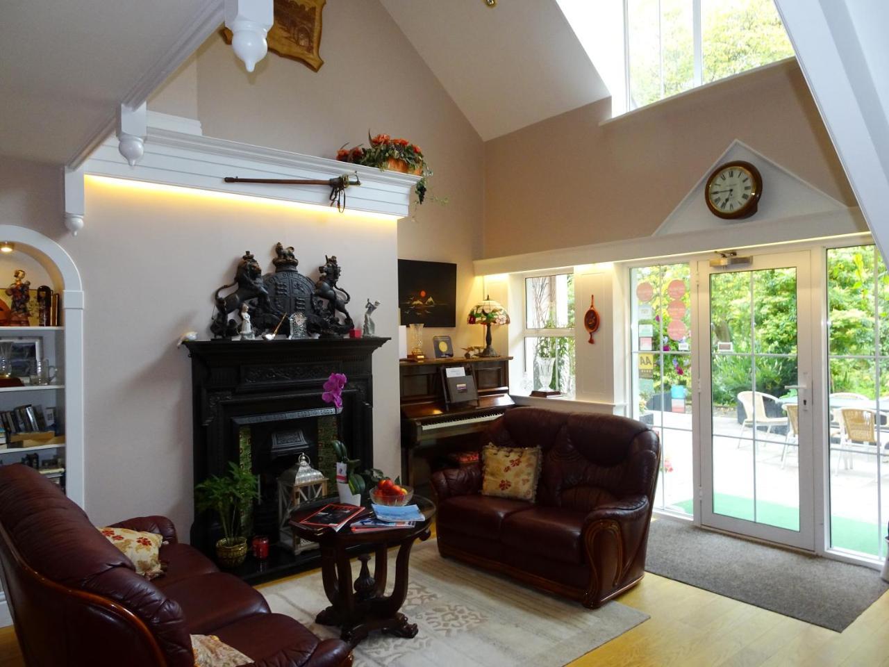 The Grove Lodge Guesthouse 킬러글린 외부 사진